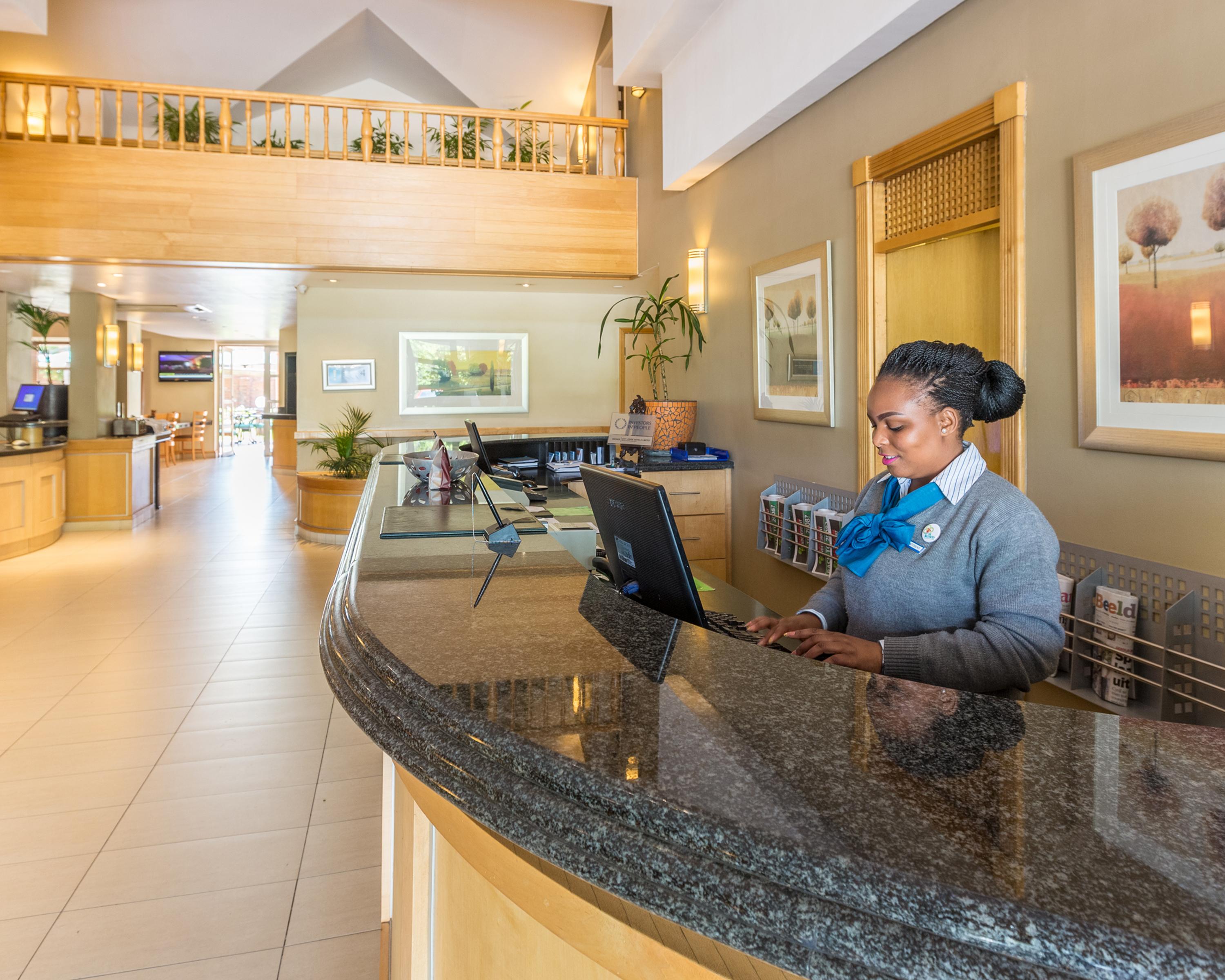 Town Lodge Menlo Park Претория Экстерьер фото