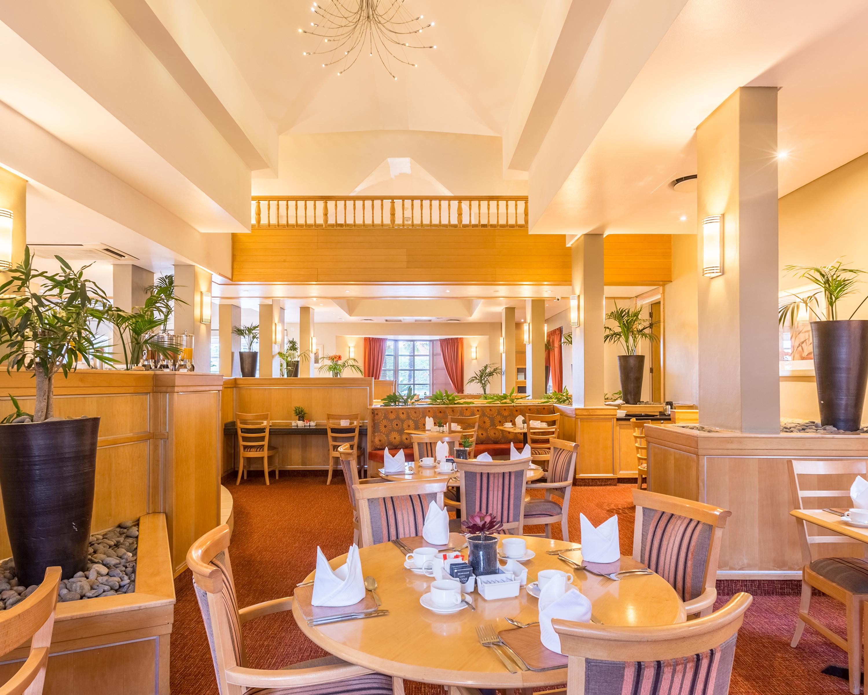 Town Lodge Menlo Park Претория Экстерьер фото