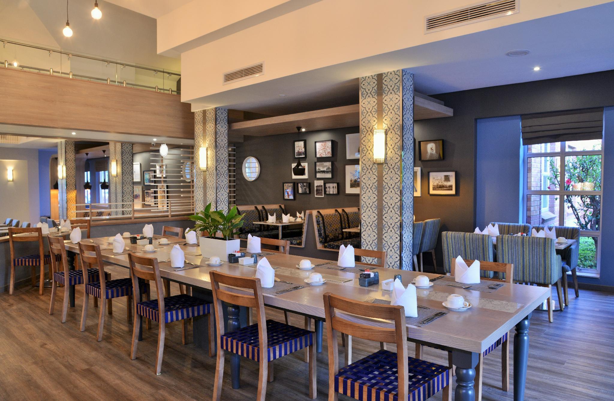 Town Lodge Menlo Park Претория Экстерьер фото